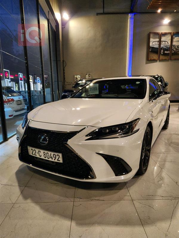 Lexus for sale in Iraq